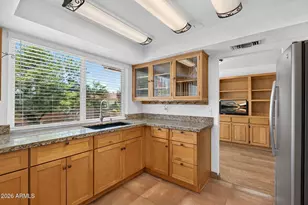 2119 E Crocus Dr, Phoenix, AZ 85022 - Photo 12
