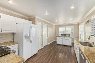 11450 W Virginia Ave, Avondale, AZ 85392 - Photo 14