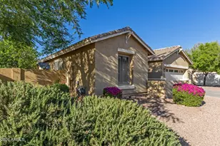 2102 E Yellowstone Pl, Chandler, AZ 85249 - Photo 4