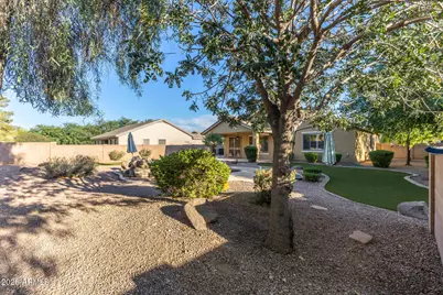 2102 E Yellowstone Place, Chandler, AZ 85249 - Photo 24