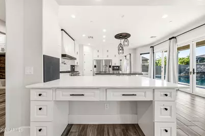 17962 W Montecito Avenue, Goodyear, AZ 85395 - Photo 8