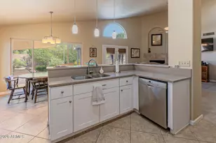 5102 E Fellars Dr, Scottsdale, AZ 85254 - Photo 16
