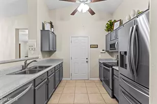 14211 N 149th Dr N, Surprise, AZ 85379 - Photo 16