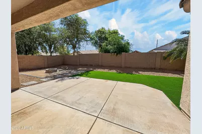 2421 W Ellis Street, Phoenix, AZ 85041 - Photo 2