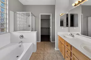 2421 W Ellis St, Phoenix, AZ 85041 - Photo 30