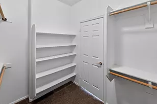 2421 W Ellis St, Phoenix, AZ 85041 - Photo 36