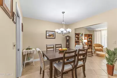 10410 W Floriade Drive, Sun City, AZ 85351 - Photo 18