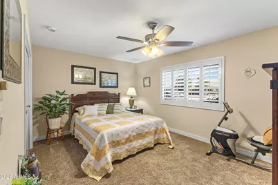 10410 W Floriade Drive, Sun City, AZ 85351 - Photo 20