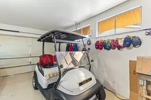 10410 W Floriade Dr, Sun City, AZ 85351 - Photo 32