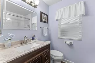 10410 W Floriade Dr, Sun City, AZ 85351 - Photo 24