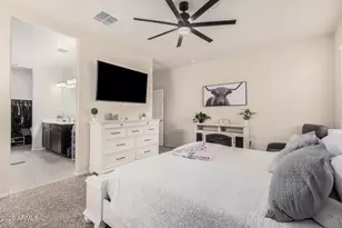 18434 W Chama Dr, Surprise, AZ 85387 - Photo 12