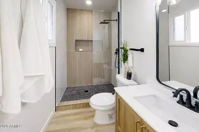 7946 W Coolidge Street, Phoenix, AZ 85033 - Photo 8