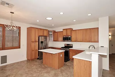 7054 W Eagle Ridge Lane, Peoria, AZ 85383 - Photo 4