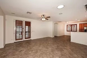 7054 W Eagle Ridge Ln, Peoria, AZ 85383 - Photo 6