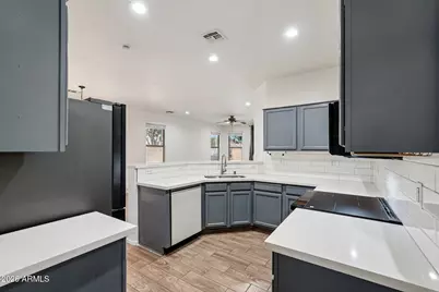 12875 N 142nd Avenue, Surprise, AZ 85379 - Photo 8