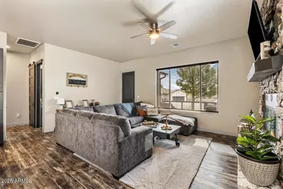 321 W Owens Street, Show Low, AZ 85901 - Photo 6