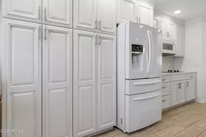 13655 N Buccaneer Way, Sun City, AZ 85351 - Photo 12