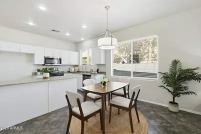 9721 W Crown King Road, Tolleson, AZ 85353 - Photo 10