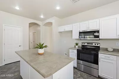 9721 W Crown King Road, Tolleson, AZ 85353 - Photo 18