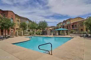 240 W Juniper Ave, Gilbert, AZ 85233 - Photo 22