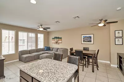 240 W Juniper Avenue #Unit 1089, Gilbert, AZ 85233 - Photo 8