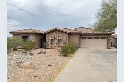 1710 W Western Star Boulevard, Phoenix, AZ 85041 - Photo 2