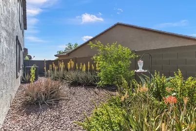 18950 N Alicante Street, Maricopa, AZ 85138 - Photo 40