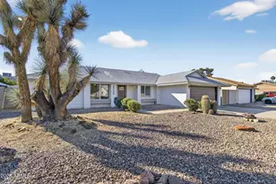 2355 W Waltann Ln, Phoenix, AZ 85023 - Photo 2