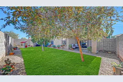 970 E Doris Street, Avondale, AZ 85323 - Photo 10