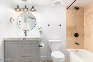 7930 E Camelback Rd, Scottsdale, AZ 85251 - Photo 14