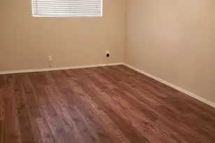 9626 W Mountain View Rd, Peoria, AZ 85345 - Photo 8