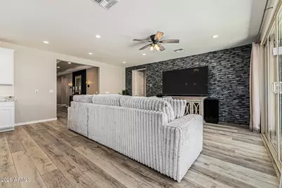 17335 W Blue Sky Drive, Surprise, AZ 85387 - Photo 14