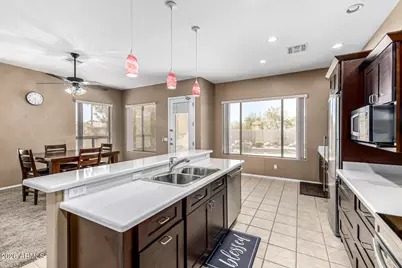 9043 E Hobart Street, Mesa, AZ 85207 - Photo 12