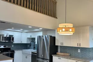 1125 E Kaler Dr, Phoenix, AZ 85020 - Photo 2