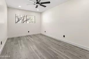 9402 N 18th Street N, Phoenix, AZ 85020 - Photo 30