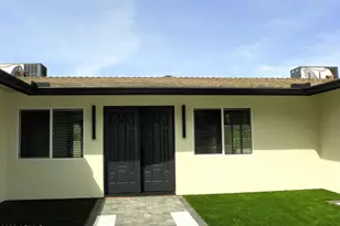 9402 N 18th Street N, Phoenix, AZ 85020 - Photo 16