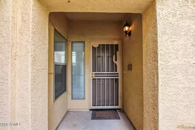 805 S Sycamore Street #122, Mesa, AZ 85202 - Photo 2