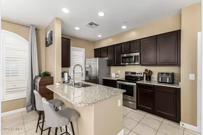 240 W Juniper Avenue #1036, Gilbert, AZ 85233 - Photo 8