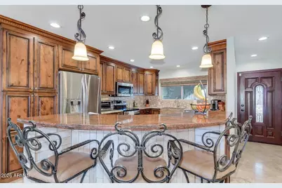 4452 W Windrose Drive, Glendale, AZ 85304 - Photo 12