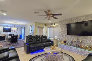 4452 W Windrose Dr, Glendale, AZ 85304 - Photo 10