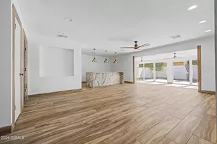 7729 E Rancho Vista Dr, Scottsdale, AZ 85251 - Photo 6