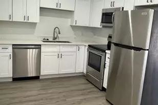 830 E Turney Ave, Phoenix, AZ 85014 - Photo 8