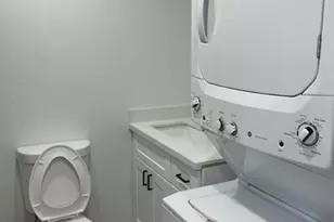 830 E Turney Ave, Phoenix, AZ 85014 - Photo 12