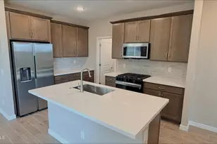 5609 N 205th Ln, Buckeye, AZ 85396 - Photo 2