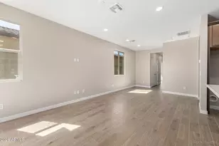 5609 N 205th Ln, Buckeye, AZ 85396 - Photo 4