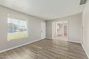 5812 W Gardenia Ave, Glendale, AZ 85301 - Photo 8