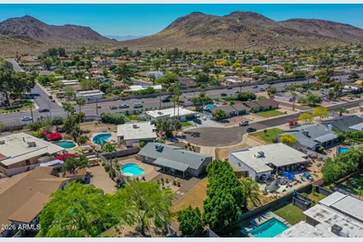 222 E Joan D Arc Avenue, Phoenix, AZ 85022 - Photo 2