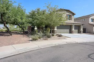 12226 W Locust Ln, Avondale, AZ 85323 - Photo 2