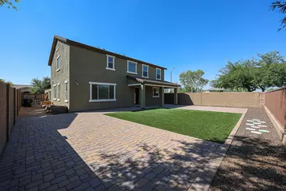 12226 W Locust Lane, Avondale, AZ 85323 - Photo 4