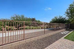 12226 W Locust Ln, Avondale, AZ 85323 - Photo 16